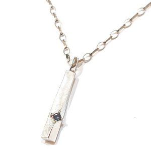 K10WG サファイヤ 0.15ct ネックレス